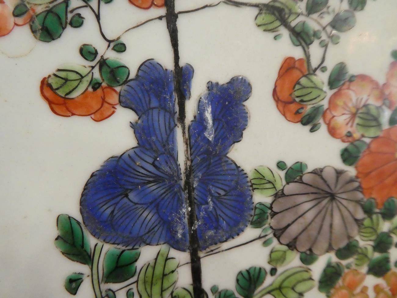 A Chinese Porcelain Dish, Kangxi, painted in famille verte enamels with a basket of flowers within a - Image 6 of 10