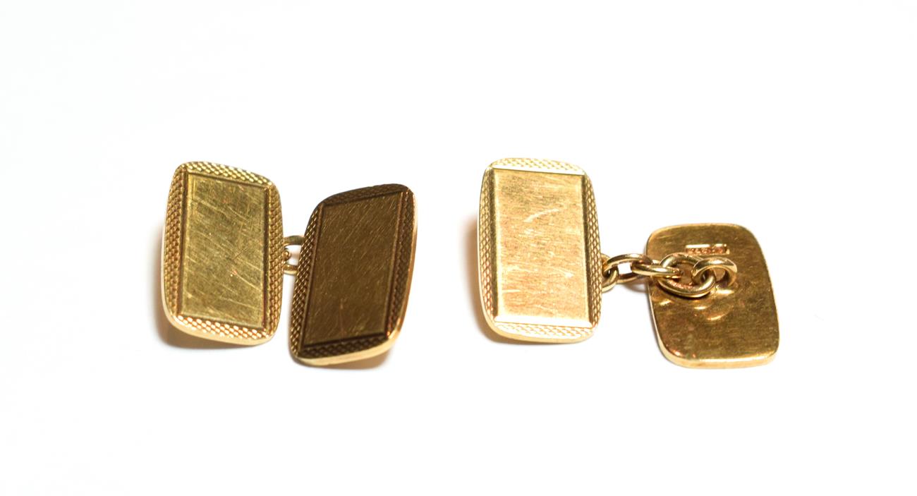 A pair of 9 carat gold cufflinks