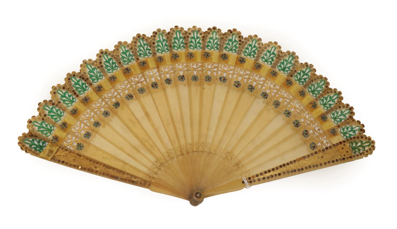 A Circa 1830's Good Horn Brisé Fan with pointed tips to the twenty-one inner sticks and two guards.