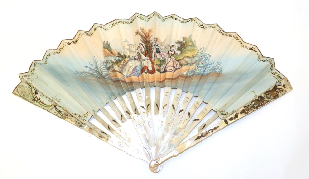 An Early 20th Century Mother-of-Pearl Fan, the pearl white, and gilded with flowers. - Image 3 of 5
