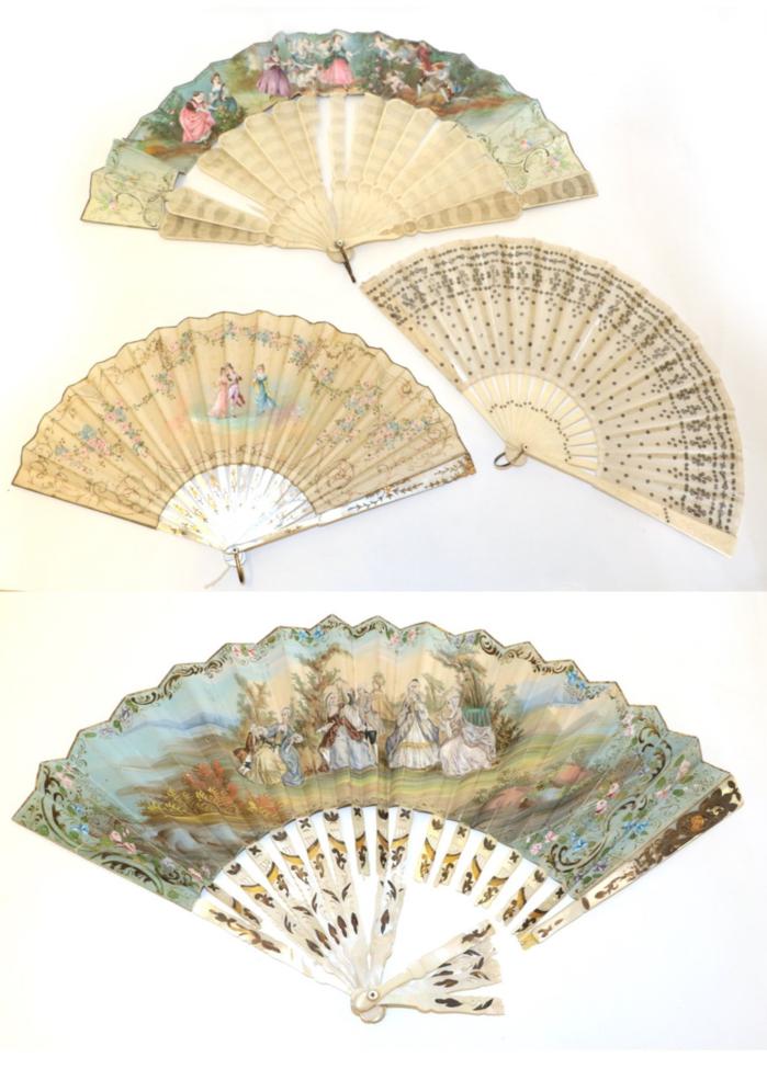 An Early 20th Century Mother-of-Pearl Fan, the pearl white, and gilded with flowers.