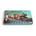 Hornby (China) OO Gauge R1095 Harry Potter And The Order Of The Phoenix Hogwarts Express Set DCC