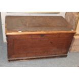 An early 20th century pine blanket box