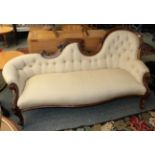 Carved mahogany framed chaise longue CONDITION REPORT: This is Victorian.