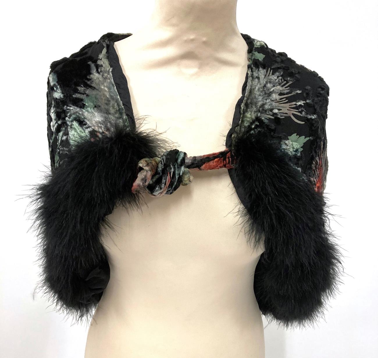 Circa 1920s and 1930s Costume, including silver fox shoulder capelet; a cut and printed velvet - Image 4 of 14