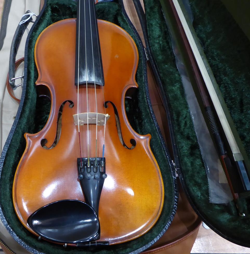 Viola 15 1/2'' two piece back, ebony pegs and fingerboard, labelled 'Handarbeit Aus Mittenwald', - Image 3 of 20