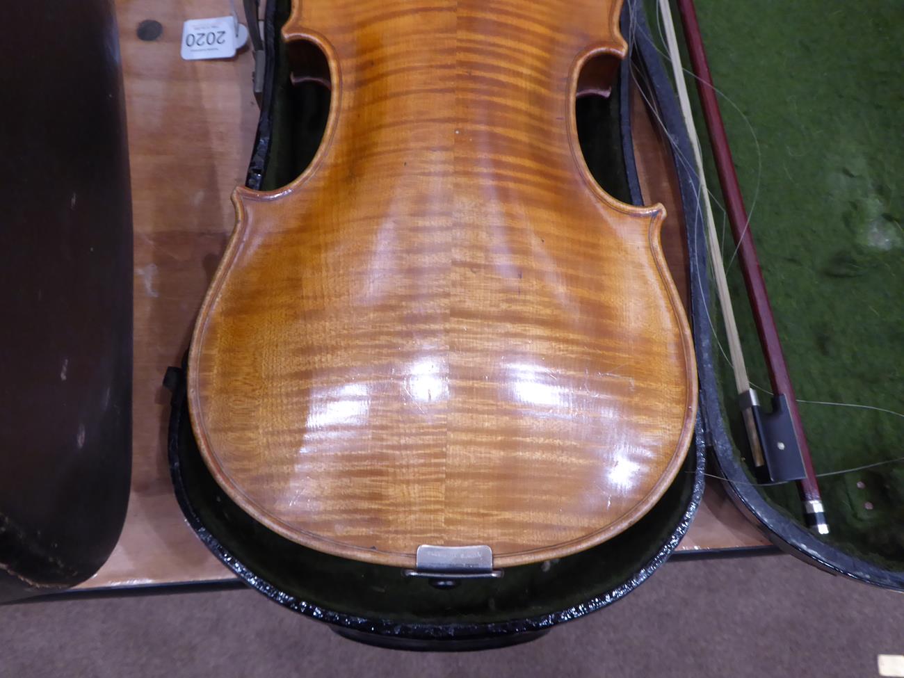 Violin 14'' two piece back, ebony fingerboard, labelled 'Jacobus Stainer In Absam Prope Oenipontum - Image 18 of 23