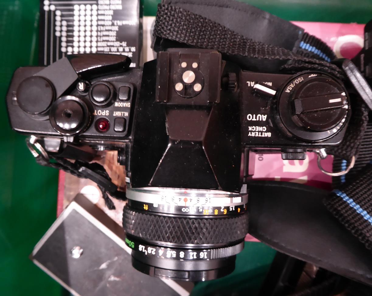 Olympus OM4-Ti Camera no.1191727 with Zuiko Auto-S f1.8 50mm lens; Vivitar Series II f5.6-8 100- - Image 3 of 8