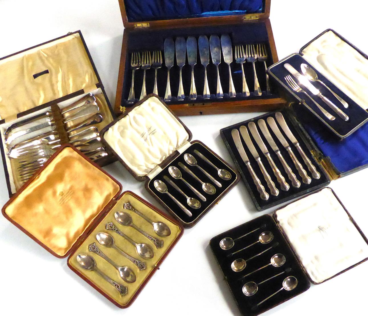 A Collection of Silver and Silver Plate flatware, including: a cased set of Old English pattern fish