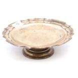 A George V Silver Pedestal Bowl, by James Deakin and Sons, Sheffield, 1925, shaped circular and on