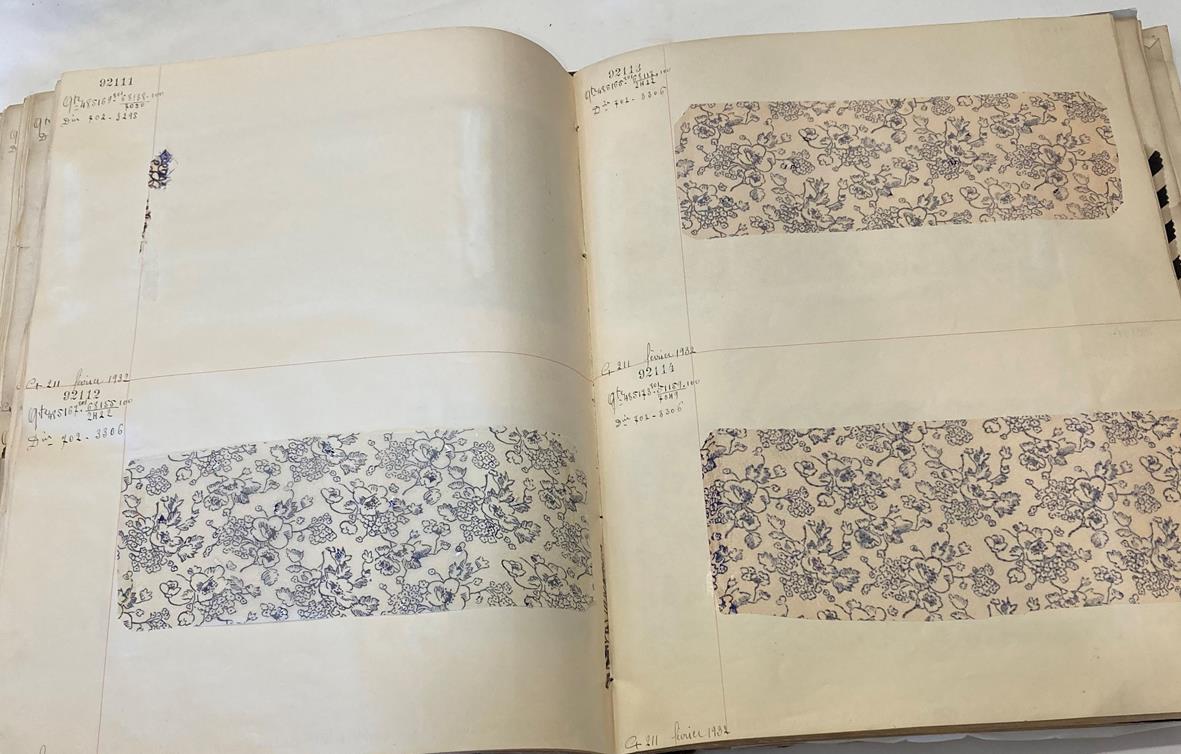 French Fabric Sample Book, circa 19203/30 Comprising mainly printed silks and chiffons, in spot, - Image 93 of 167