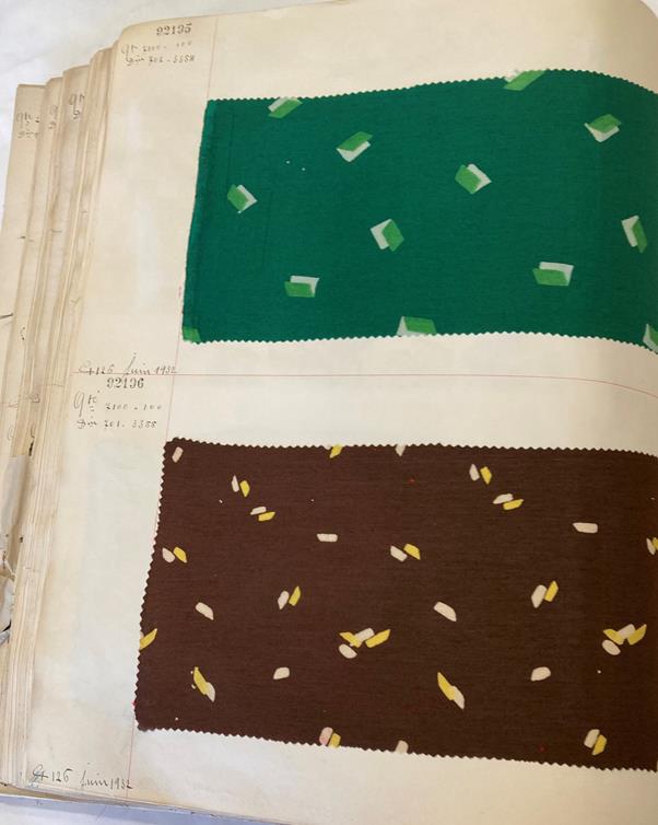 French Fabric Sample Book, circa 19203/30 Comprising mainly printed silks and chiffons, in spot, - Image 114 of 167