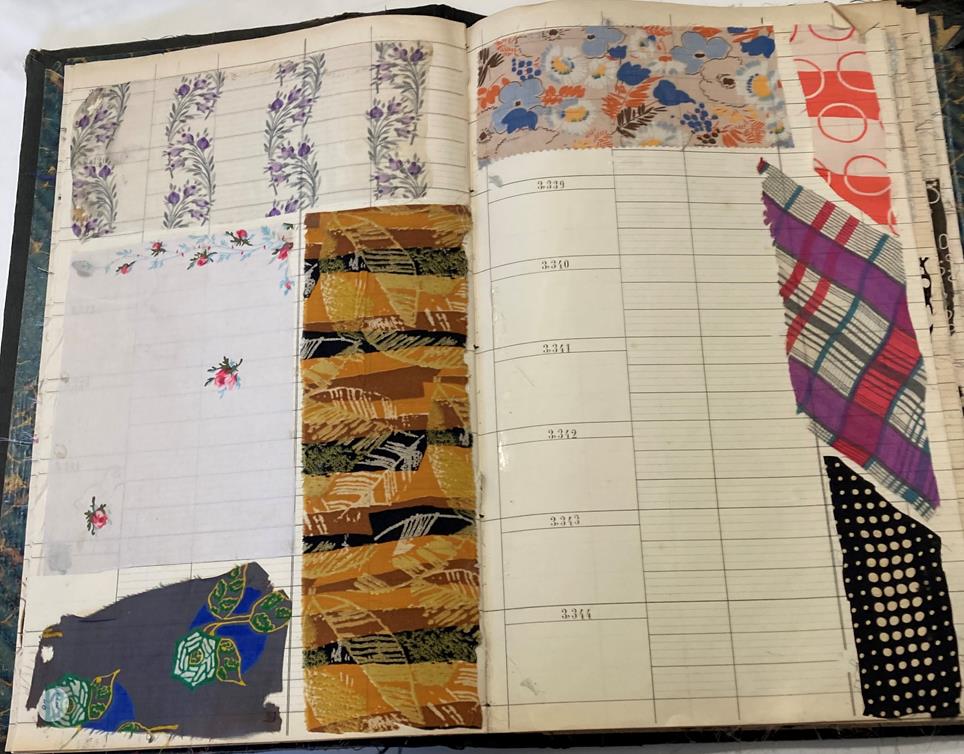 French Fabric Sample Book, circa 19203/30 Comprising mainly printed silks and chiffons, in spot, - Image 39 of 167