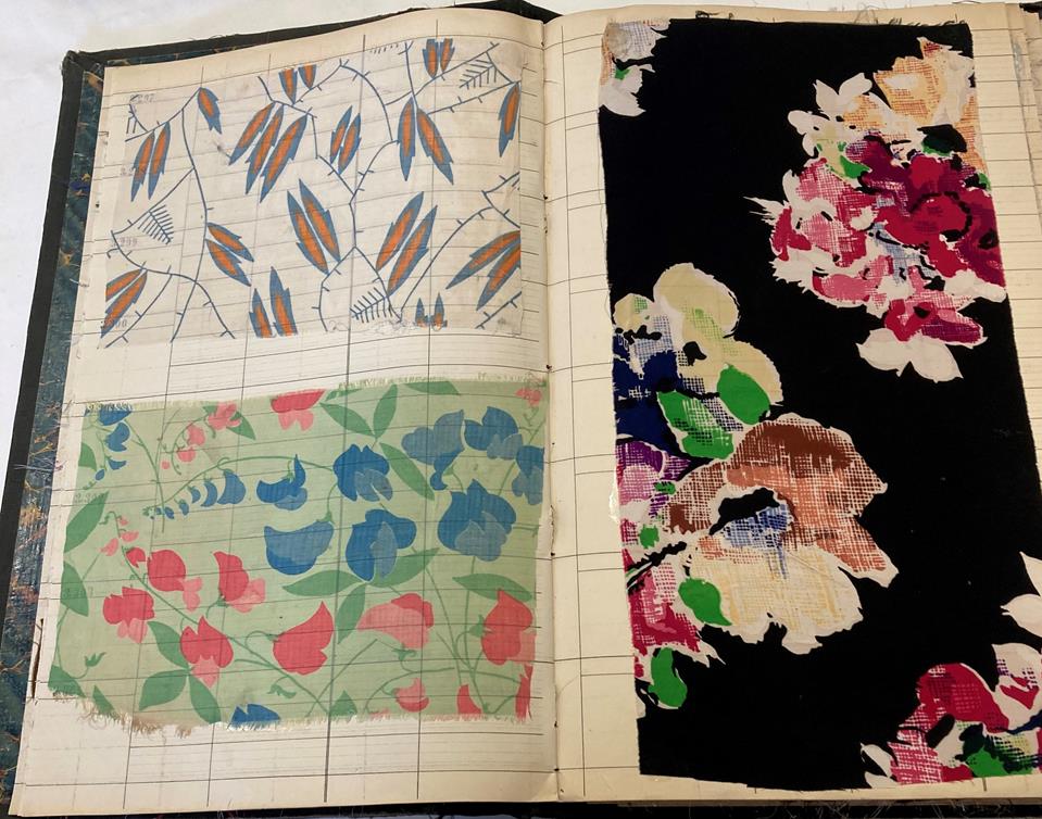 French Fabric Sample Book, circa 19203/30 Comprising mainly printed silks and chiffons, in spot, - Image 41 of 167