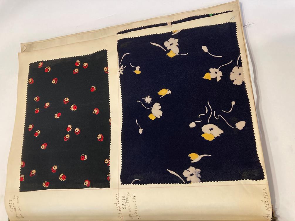 French Fabric Sample Book, circa 19203/30 Comprising mainly printed silks and chiffons, in spot, - Image 128 of 167