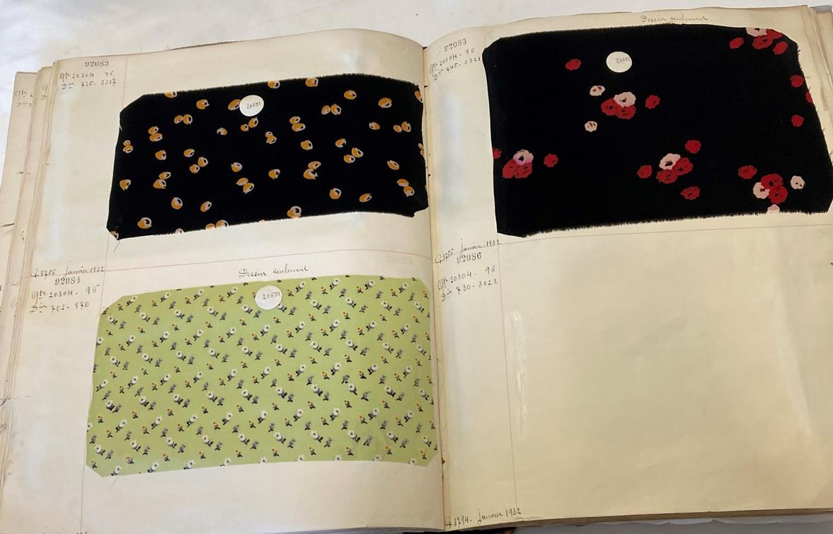 French Fabric Sample Book, circa 19203/30 Comprising mainly printed silks and chiffons, in spot, - Image 85 of 167