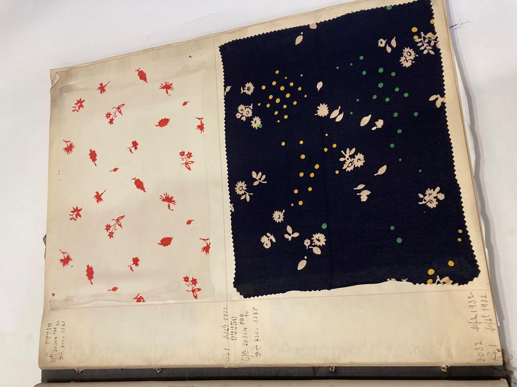 French Fabric Sample Book, circa 19203/30 Comprising mainly printed silks and chiffons, in spot, - Image 130 of 167