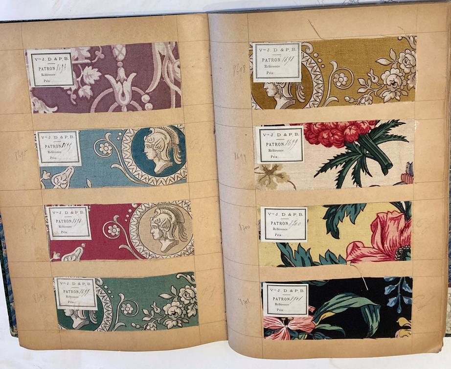 French Fabric Sample Book, circa 1920's Enclosing printed linens, glazed cotton, cotton in floral, - Image 99 of 105