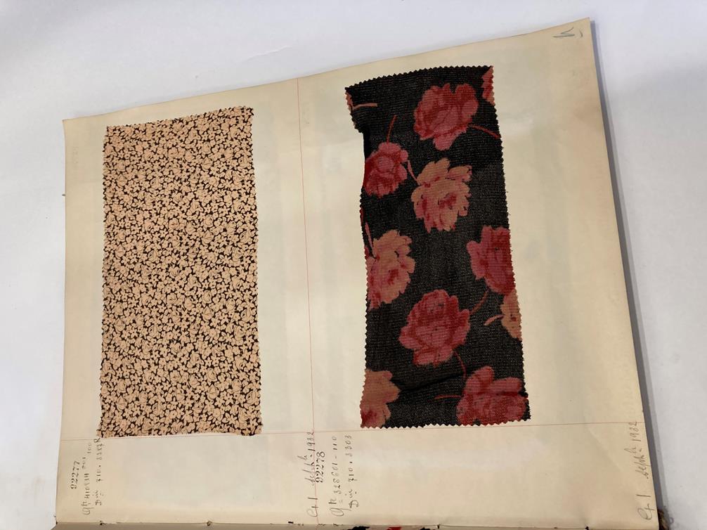 French Fabric Sample Book, circa 19203/30 Comprising mainly printed silks and chiffons, in spot, - Image 139 of 167