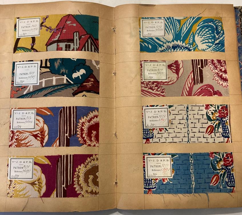 French Fabric Sample Book, circa 1920's Enclosing printed linens, glazed cotton, cotton in floral, - Image 52 of 105