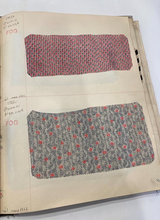 French Fabric Sample Book, circa 19203/30 Comprising mainly printed silks and chiffons, in spot, - Image 102 of 167