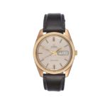 A 9 Carat Gold Automatic Day/Date Centre Seconds Wristwatch, signed Omega, model: Seamaster,