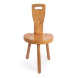 Cat and Mouseman: A Lyndon Hammell (Harmby) English Oak Spinning Chair, shaped back with carrying