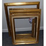 Assorted gilt and gesso picture frames of assorted sizes (5)