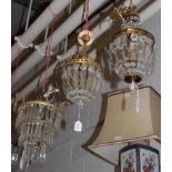 A lustre drop bag ceiling light, together with two similar smaller examples (3)