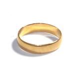 A 22 carat gold wedding ring, finger size N. Gross weight 3.1 grams.