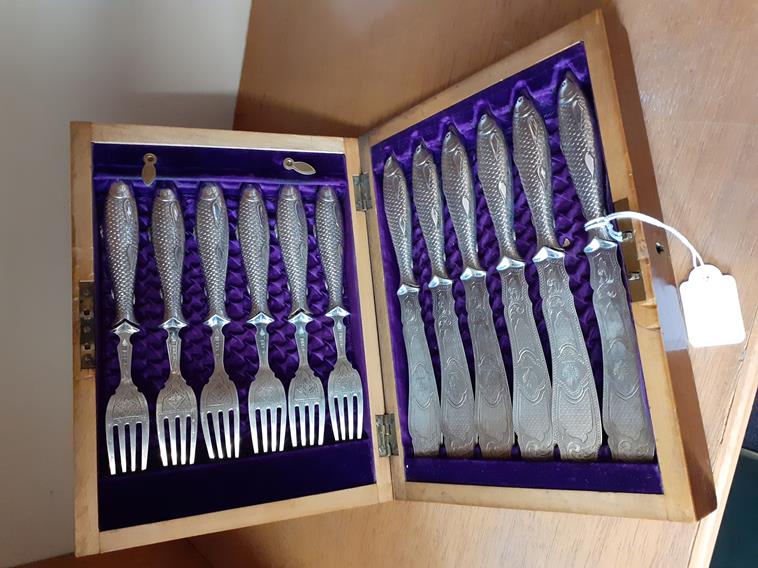 A Rare Cased Set of Victorian Silver Fish-Eaters, by Martin and Hall, Sheffield, The Knives 1867, - Image 5 of 9