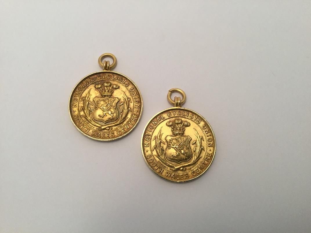 Two Victorian Gold Medals, Makers Mark Poorly Struck, Probably by Daniel George Collins, Birmingham, - Image 2 of 3