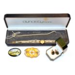 A small collection of jewellery including a cultured pearl bracelet with a 9 carat gold clasp,
