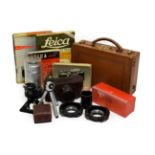 Leica III Camera no.116798 with Leitz Wetzlar Summar f2 50mm lens, in leather case; together with