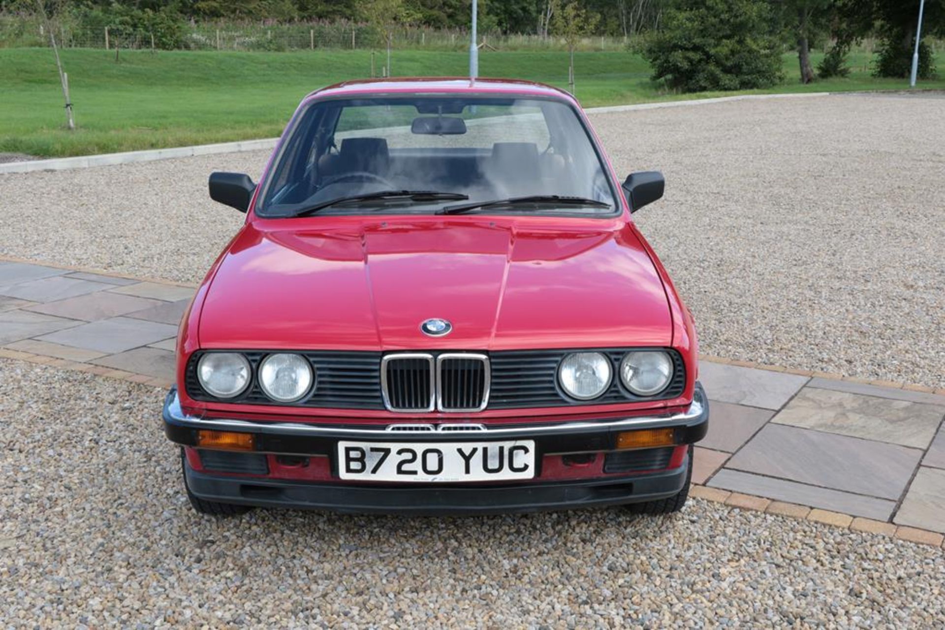 1985 BMW 320I Automatic Registration number: B720 YUC Date of first registration: 15/03/1985 VIN - Bild 2 aus 7