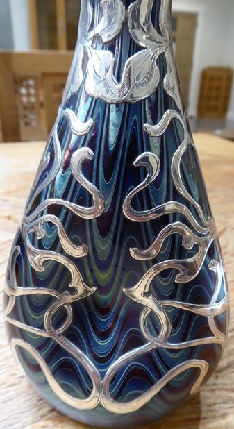 An Art Nouveau Loetz Blue Iridescent Glass and Silver Mounted Vase, circa 1900, with applied - Image 7 of 8