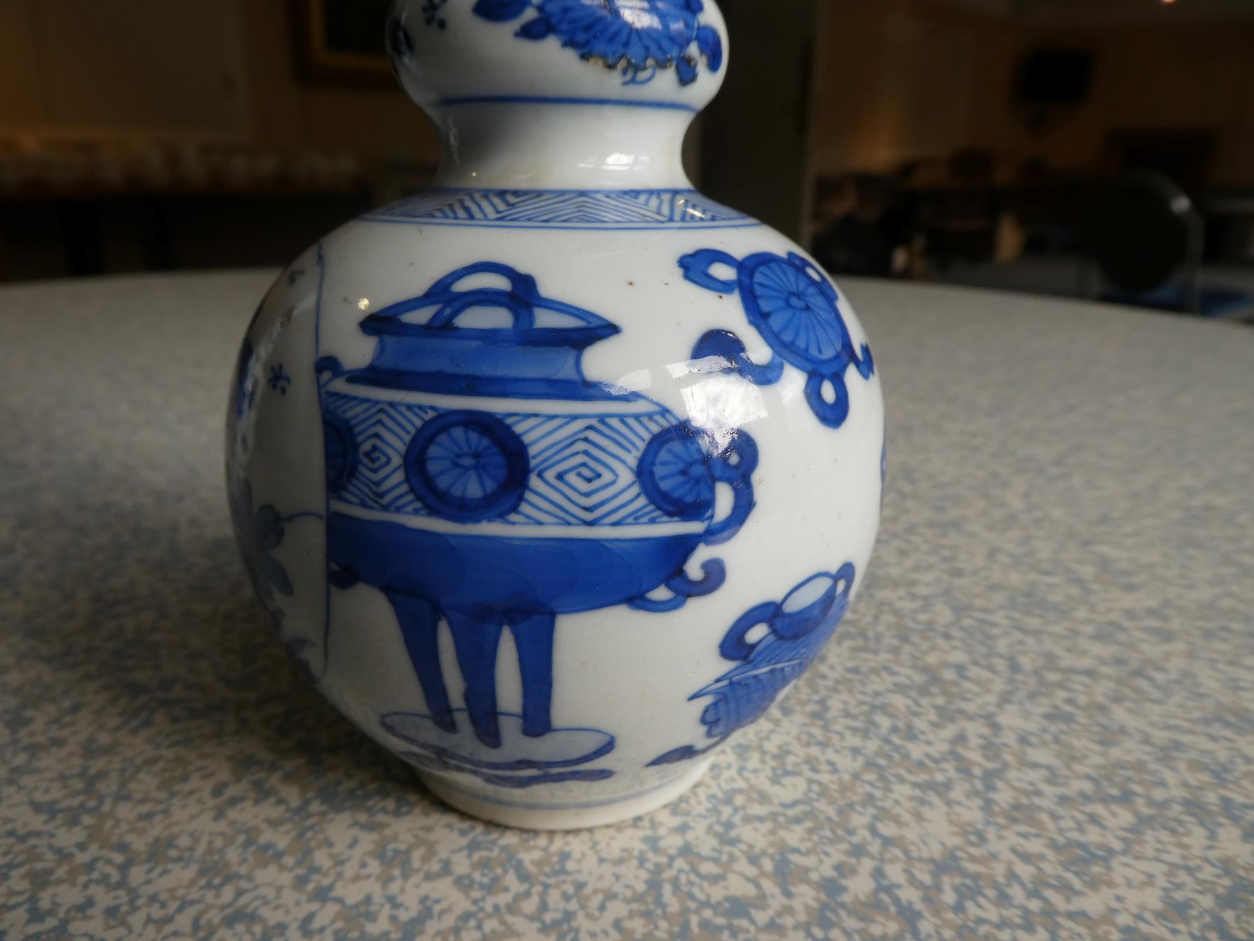 A Matched Pair of Chinese Porcelain Double Gourd Vases, Kangxi, with trumpet necks, painted in - Image 8 of 31