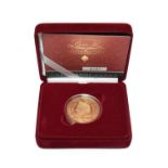 Elizabeth II, Gold Proof Crown 2000 'Queen Mother Centenary,' obv. Queen's portrait by Rank-