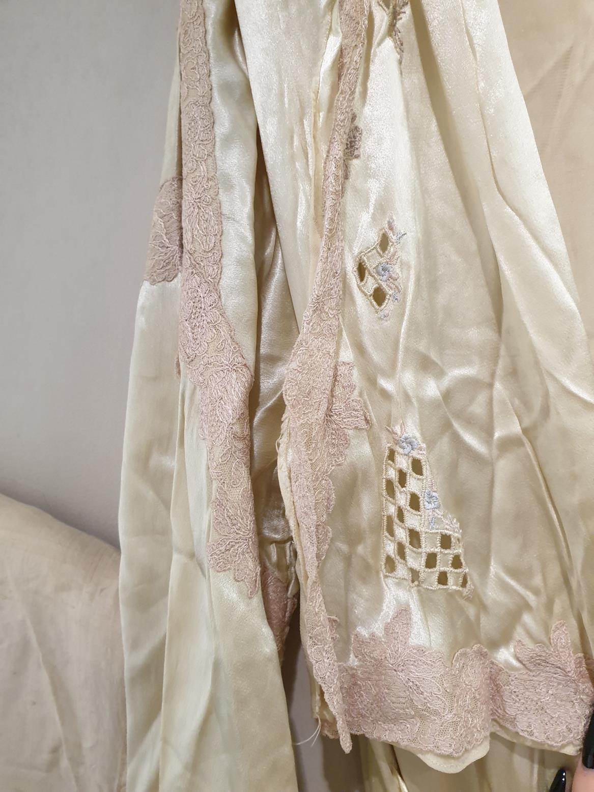 Early 20th Century Cream Silk Robe with drawn thread work, inserted lace panel to the reverse, patch - Image 3 of 6