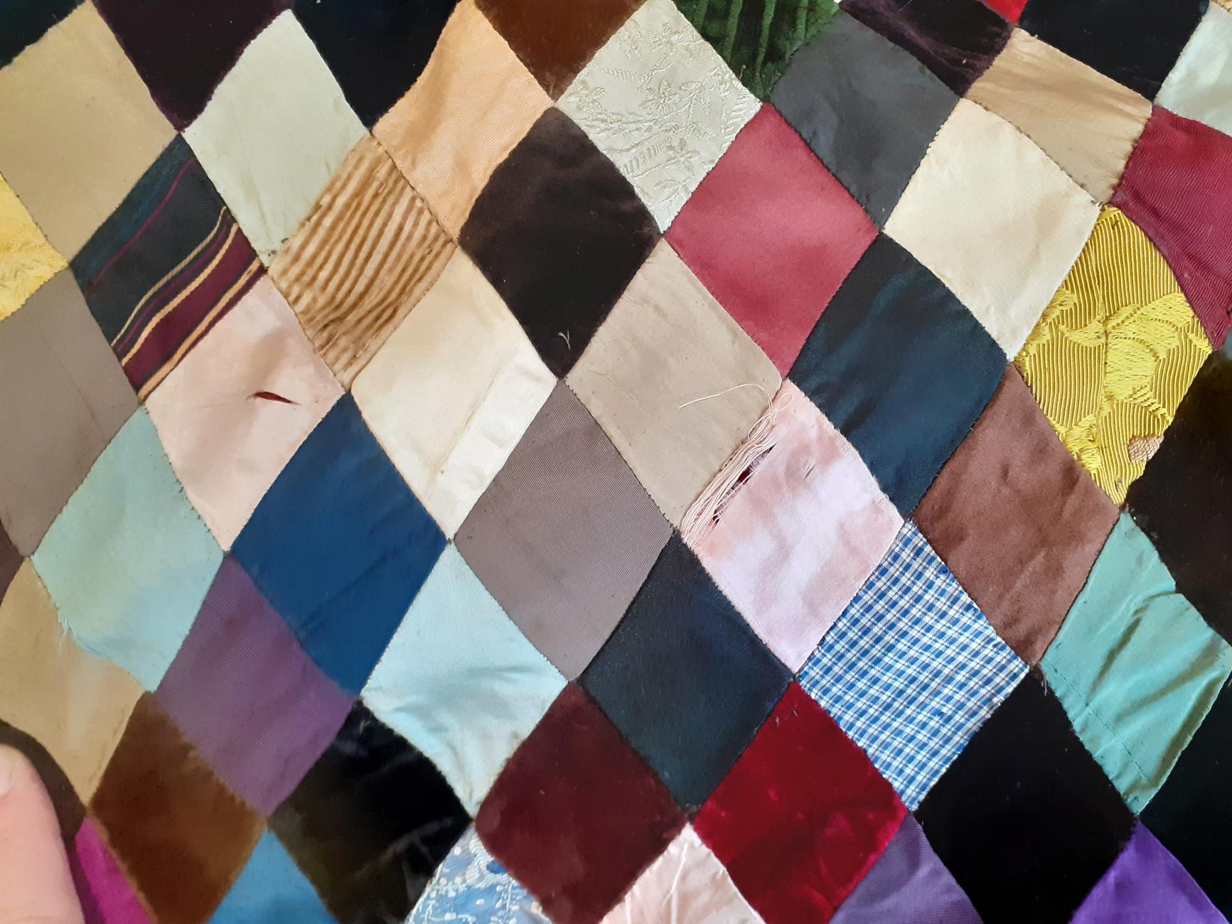 Victorian Silk Patchwork, comprising coloured silks in a diamond pattern, central pattern and - Image 4 of 13