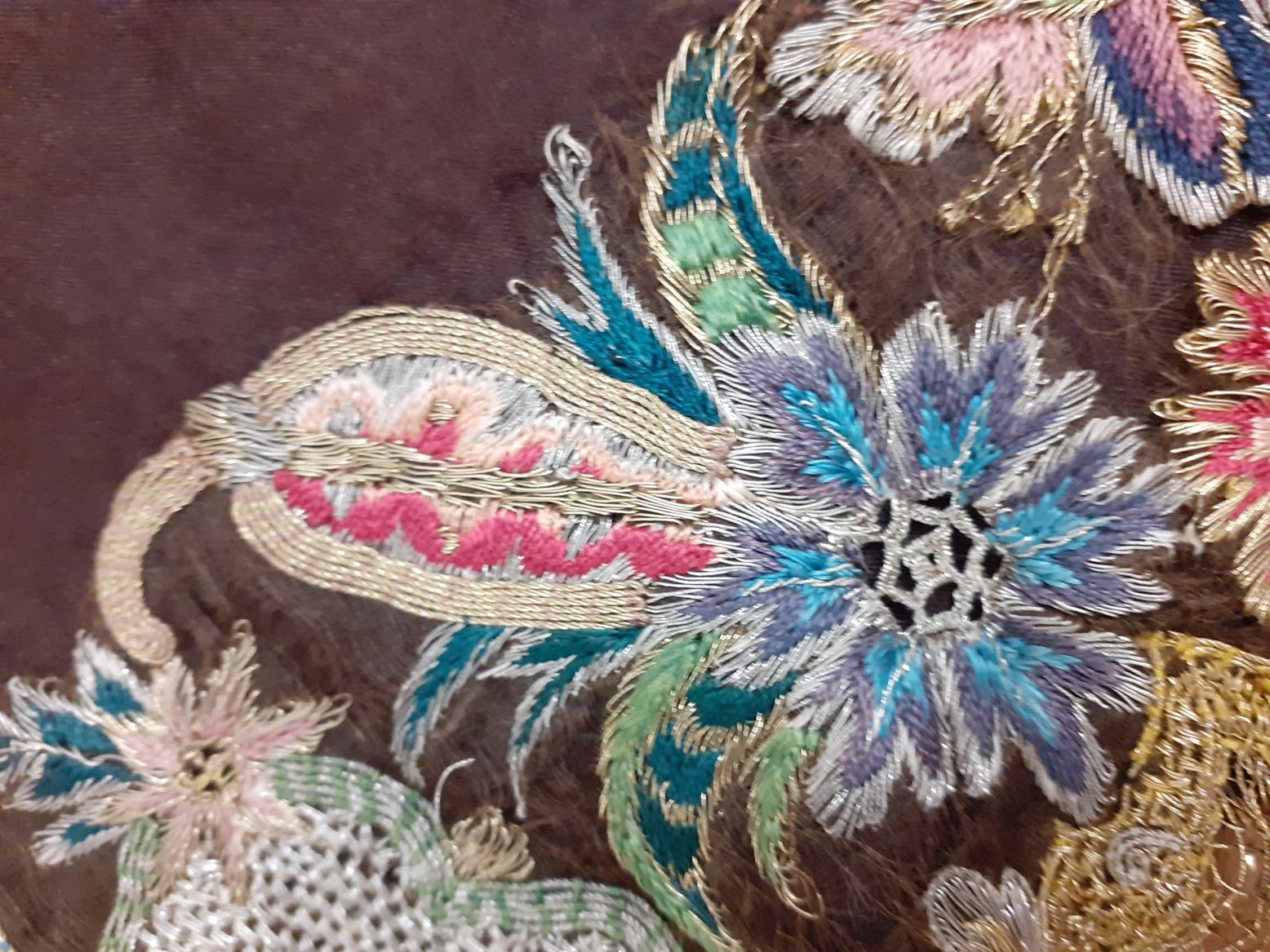 Mid 18th Century German Fichu of brown silk embroidered with silk and metal threads in a floral - Bild 5 aus 10