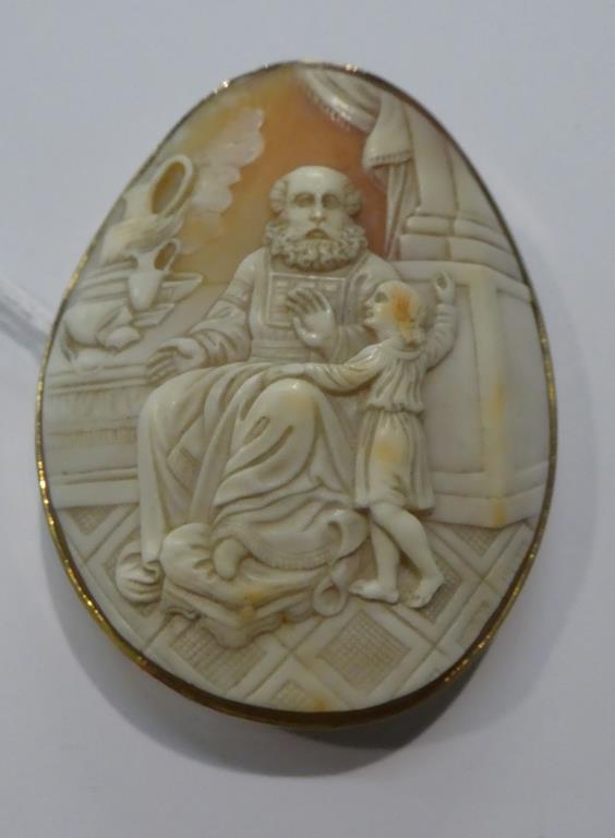 A Victorian cameo brooch, frame stamped '9CT' and an unmounted Victorian cameo - Image 5 of 8