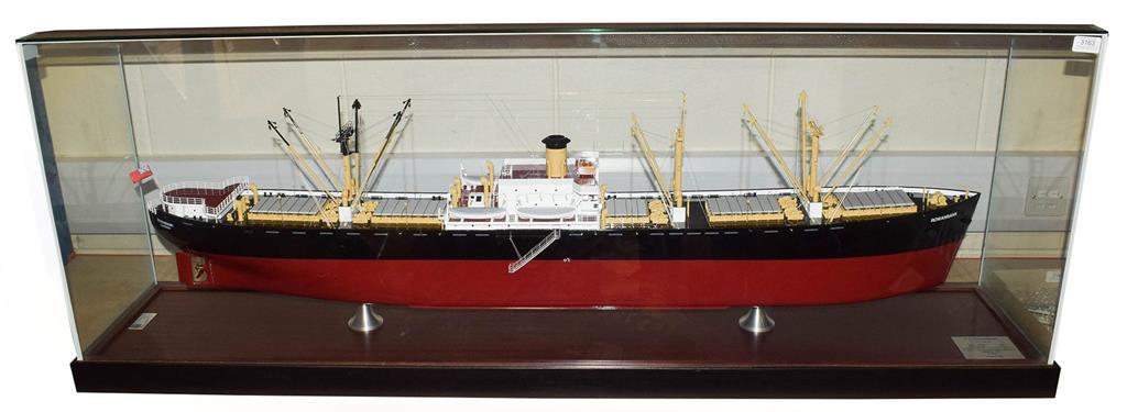 SS Rowanbank A Fine 1:100 Scale Model in case with plaque 'SS Rowanbank, O/N 169797, Gross Tonnage