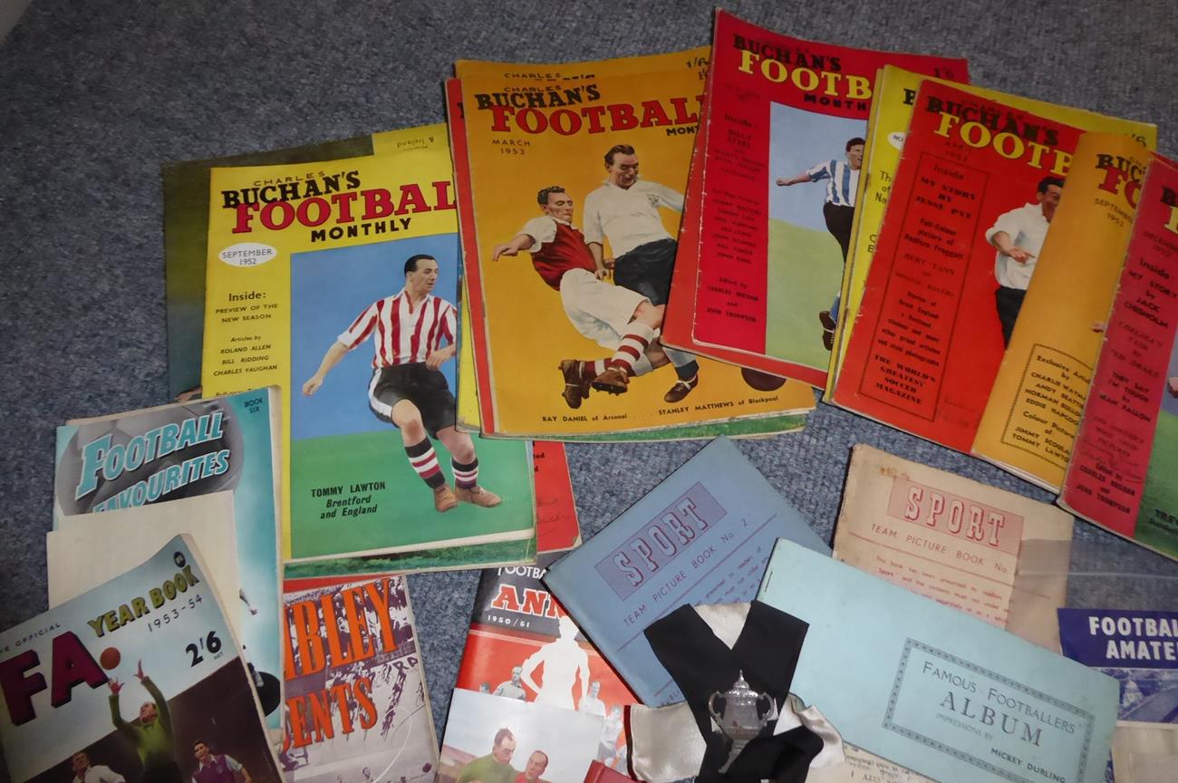 Football Related: An Interesting Collection Of Programmes And Booklets including FA Amateur Cup: - Image 3 of 33