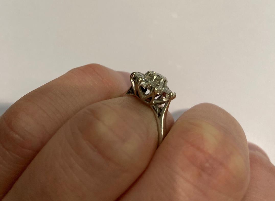 A diamond cluster ring, the round brilliant cut diamond within a border of smaller round brilliant - Image 3 of 12