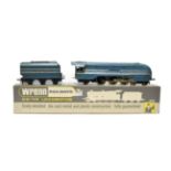 Wrenn W2301 Coronation Class Queen Elizabeth LMS 6221 (G box G)