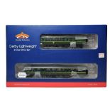 Bachmann OO Gauge 32516A Derby Lightweight Two Car DMU BR green with speed whiskers 8DCC 6DCC (E box