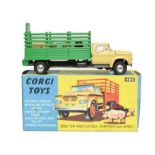 Corgi 484 Dodge Kew Fargo Livestock Transporter With Animals (E box E-G)