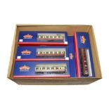 Bachmann OO Gauge Coaches 34630, 3x34675B, 39026G, 2x39027G, 2x39052E, 2x39076F, 39101C and