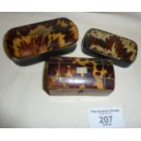 19th c. tortoiseshell veneered and faux tortoiseshell snuff boxes, one with pique work to lid and